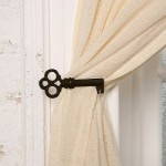 curtain-tieback-key